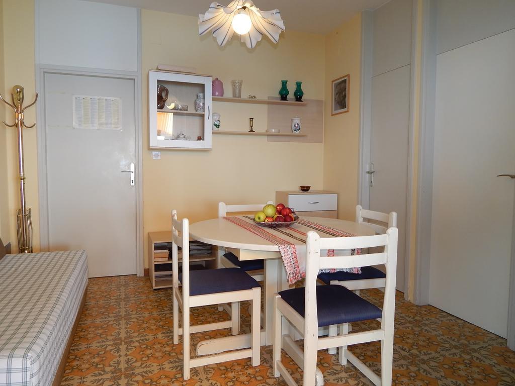 Villa Maristika Omiš Kamer foto