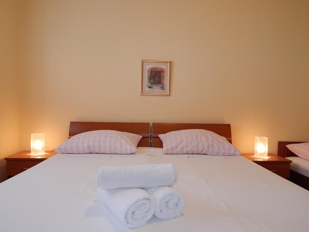 Villa Maristika Omiš Kamer foto